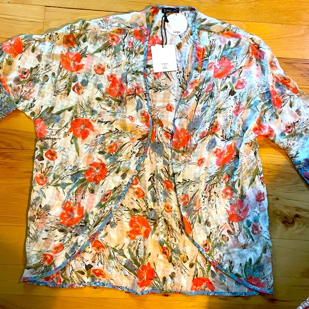 NEW V ery j kimono